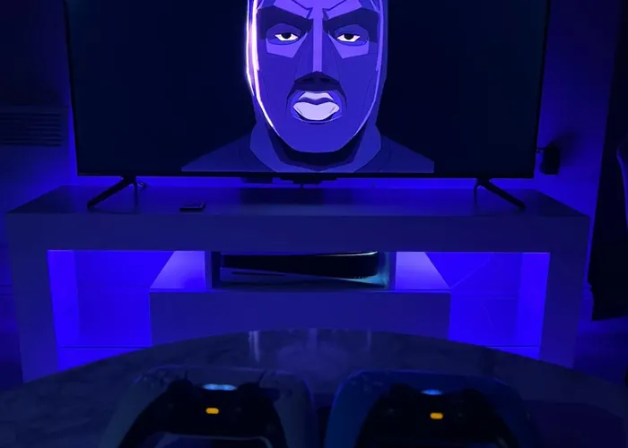 - Modern Spacious Leeds (West Yorkshire)